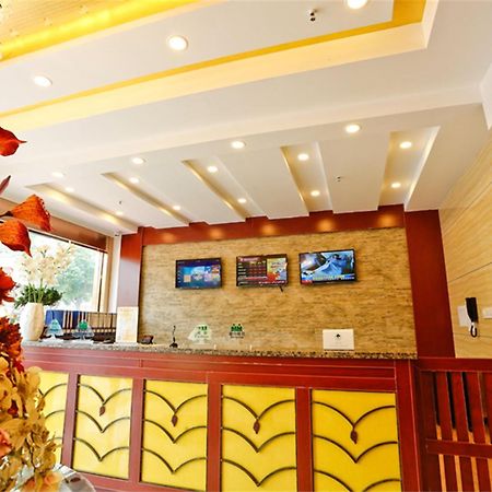 Greentree Inn Liaoning Dalian Development Zone Jinma Road Pedestrian Street Express Hotel Εξωτερικό φωτογραφία
