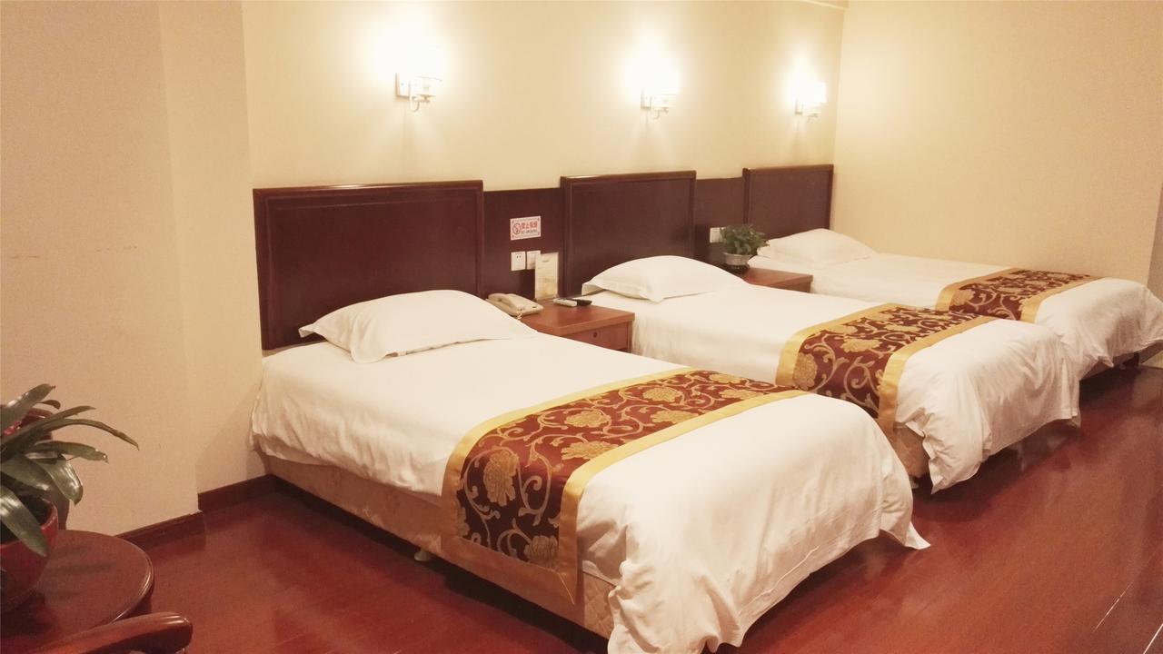 Greentree Inn Liaoning Dalian Development Zone Jinma Road Pedestrian Street Express Hotel Εξωτερικό φωτογραφία
