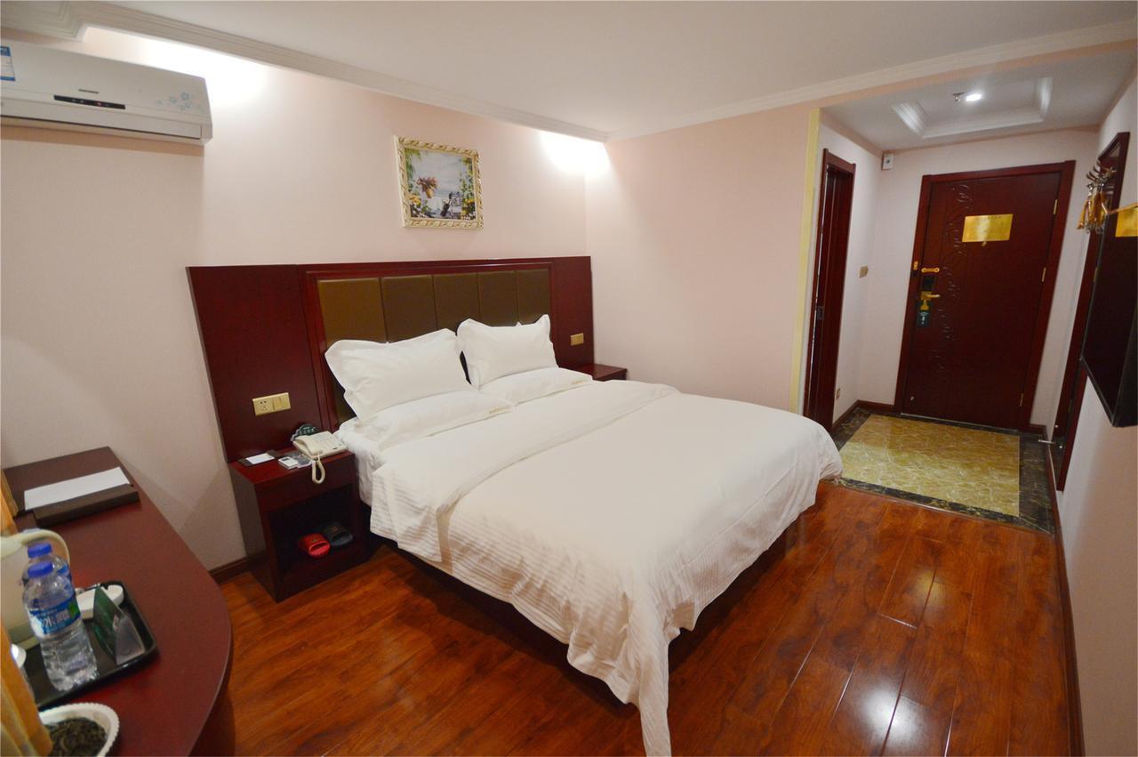 Greentree Inn Liaoning Dalian Development Zone Jinma Road Pedestrian Street Express Hotel Εξωτερικό φωτογραφία